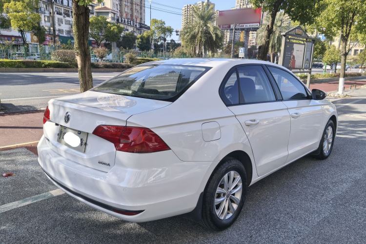 Used Volkswagen Bora 2018 1.5L Automatic Fashion Model Exterior 4