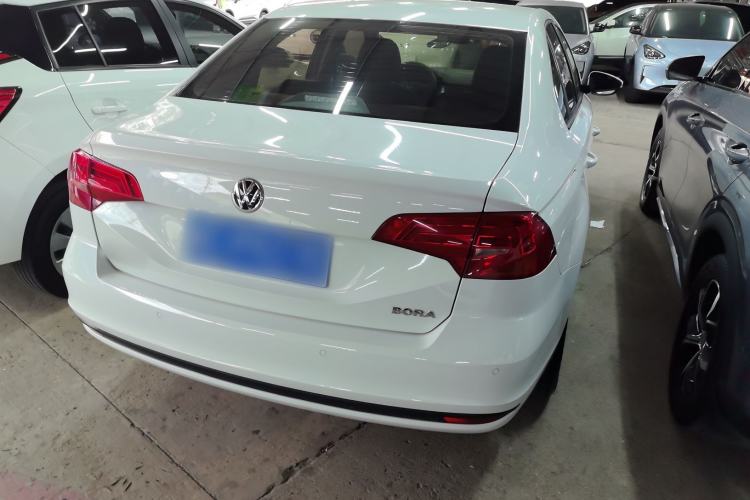 Used Volkswagen Bora 2018 1.5L Automatic Fashion Model Exterior 4