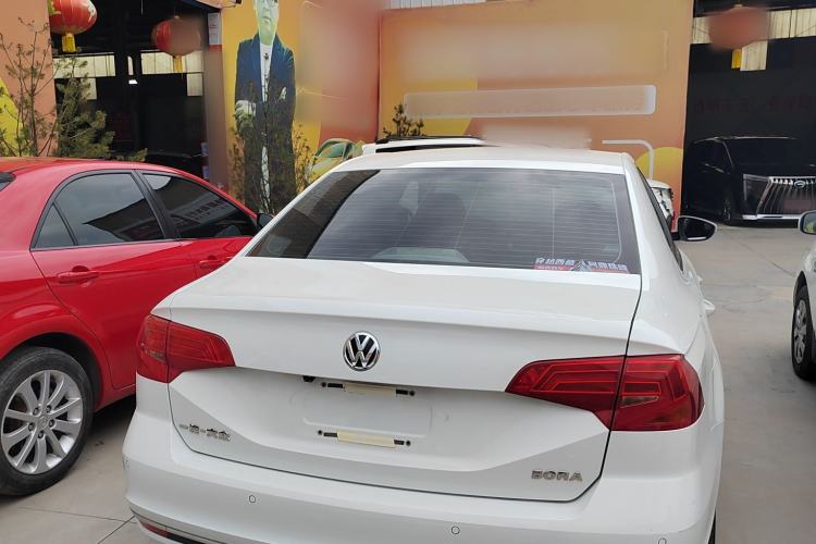Used Volkswagen Bora 2018 1.5L Automatic Comfort Model Exterior 4