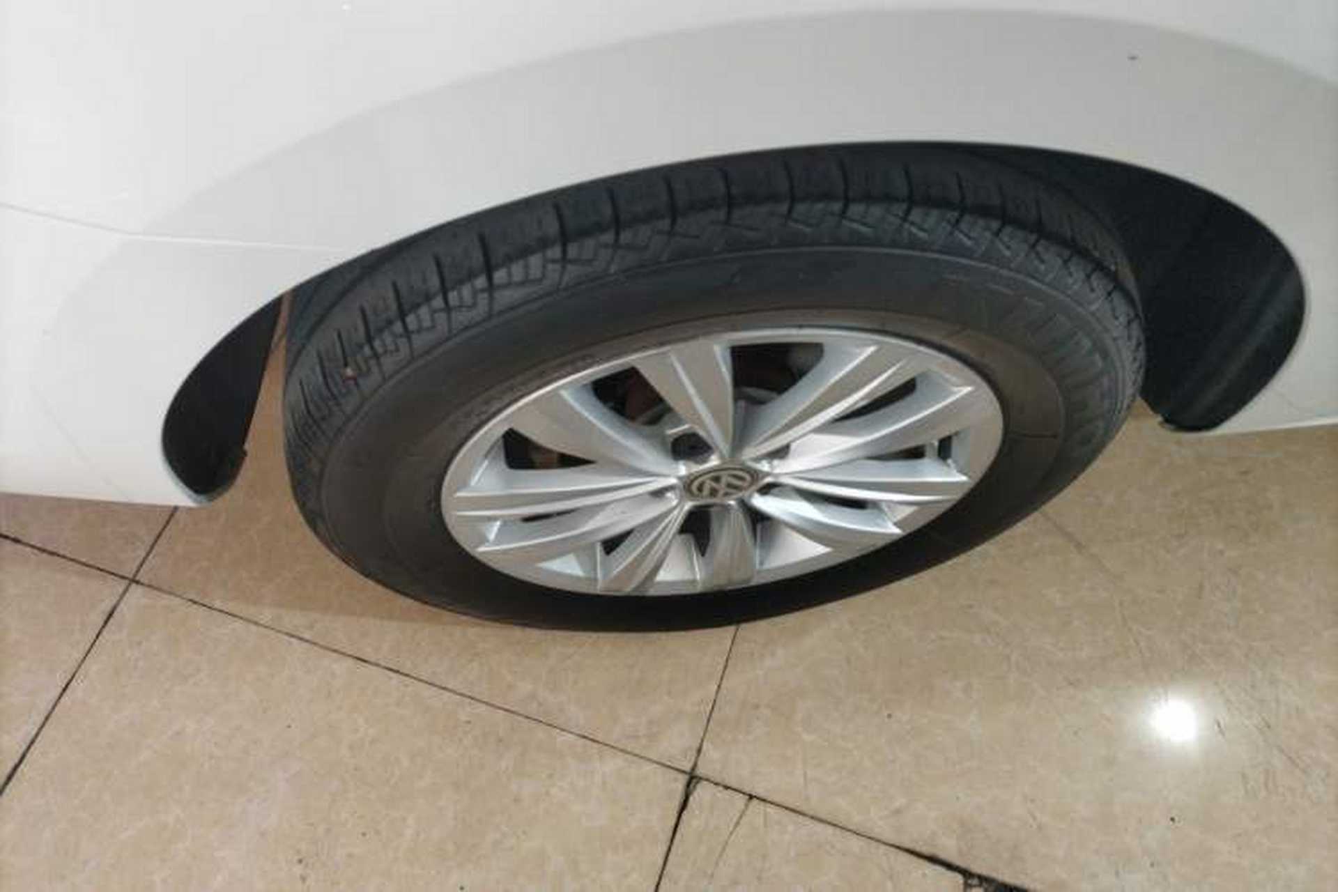 Used Volkswagen Bora 2018 1.5L Automatic Fashion Model Exterior 5