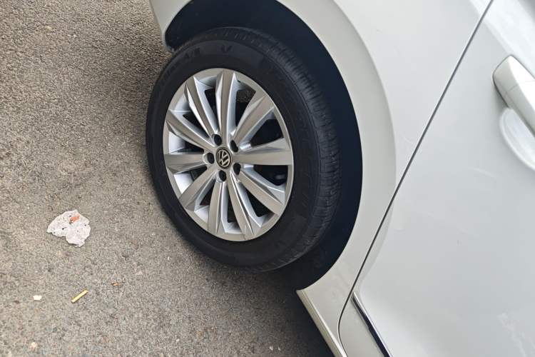 Used Volkswagen Bora 2018 1.5L Automatic Comfort Model Exterior 5