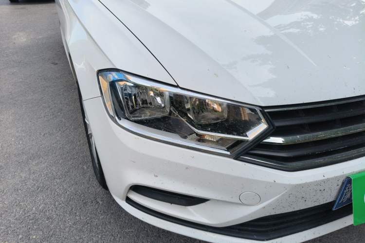 Used Volkswagen Bora 2018 1.5L Automatic Fashion Model Exterior 6