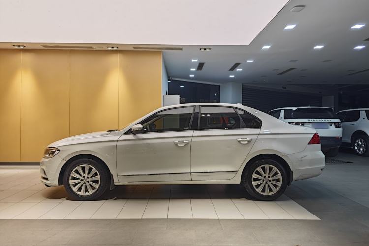 Used Volkswagen Bora 2018 1.5L Automatic Comfort Model Exterior 6