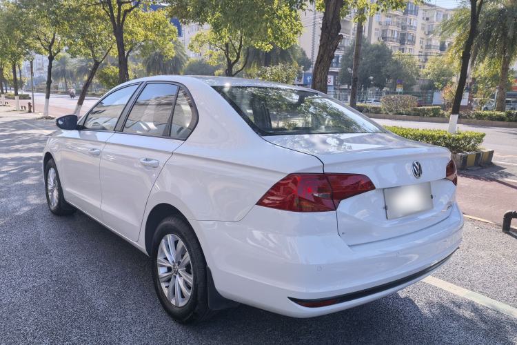 Used Volkswagen Bora 2018 1.5L Automatic Fashion Model Exterior 6