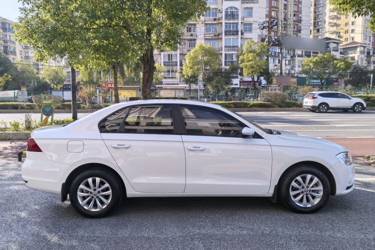 Used Volkswagen Bora 2018 1.5L Automatic Fashion Model Exterior 7