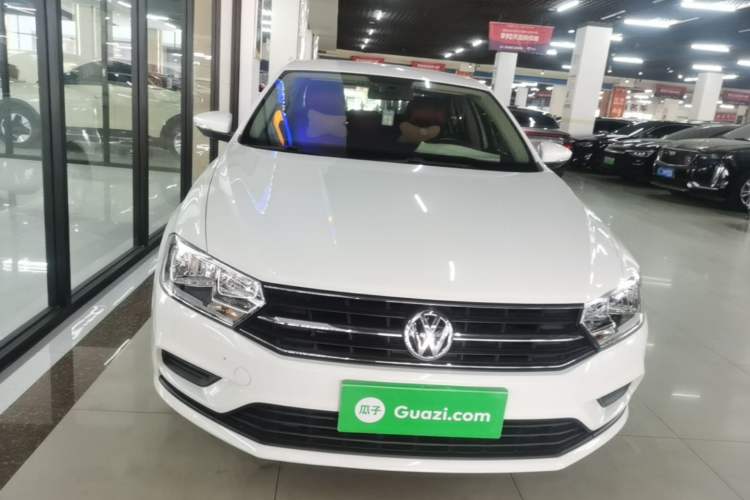 Used Volkswagen Bora 2018 1.5L Automatic Fashion Model Front