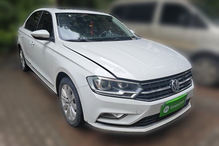 Used Volkswagen Bora 2018 1.5L Automatic Comfort Model Front Right 45 Deg