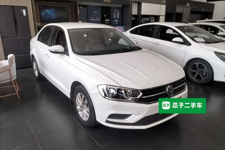 Used Volkswagen Bora 2018 1.5L Manual Fashion Model Front Right 45 Deg
