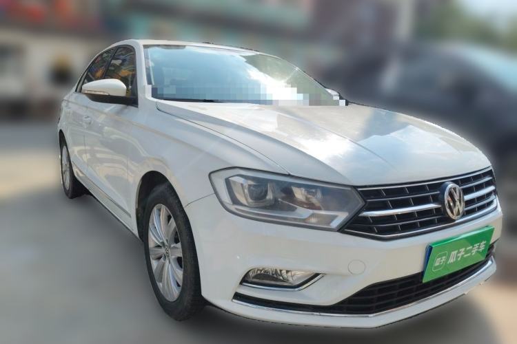 Used Volkswagen Bora 2018 1.5L Automatic Comfort Model Front Right 45 Deg