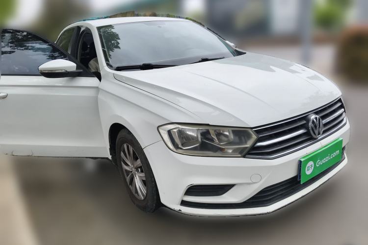 Used Volkswagen Bora 2018 1.5L Automatic Fashion Model Front Right 45 Deg