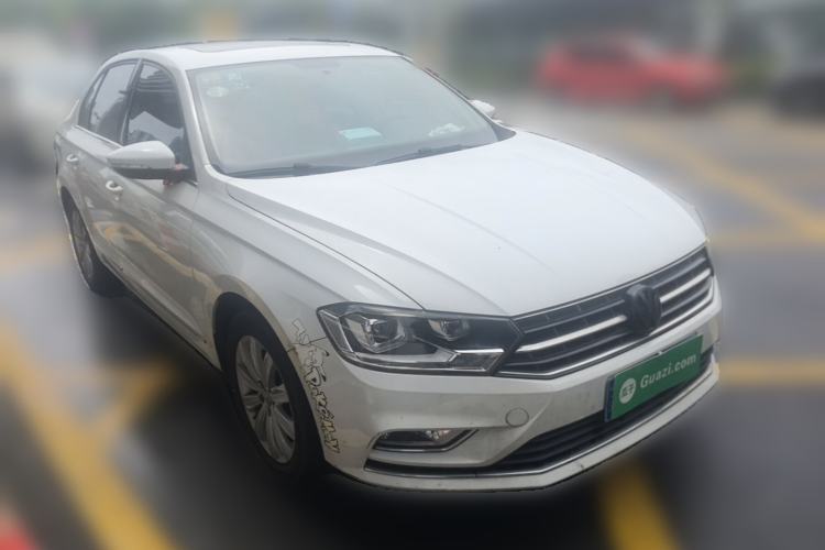 Used Volkswagen Bora 2018 1.5L Automatic Comfort Model Front Right 45 Deg