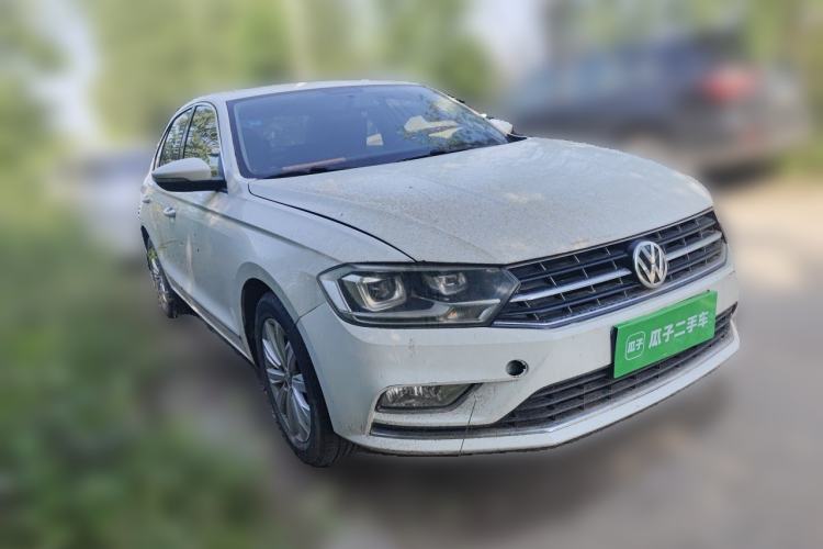 Used Volkswagen Bora 2018 1.5L Automatic Comfort Model Front Right 45 Deg