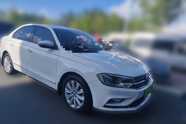 Used Volkswagen Bora 2018 1.5L Automatic Comfort Model Front Right 45 Deg