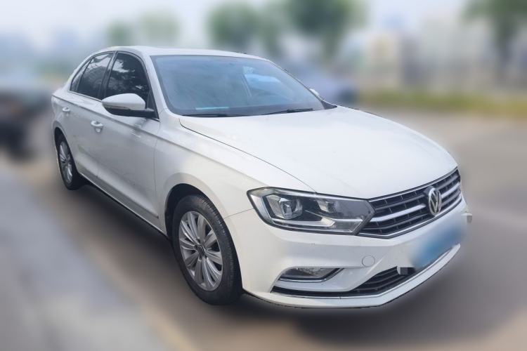 Used Volkswagen Bora 2018 1.5L Automatic Comfort Model Front Right 45 Deg