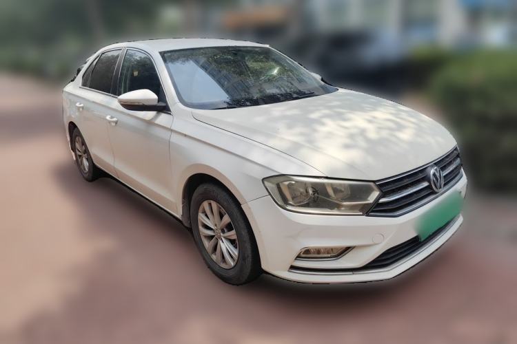 Used Volkswagen Bora 2018 1.5L Automatic Fashion Model Front Right 45 Deg