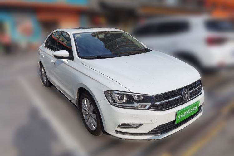 Used Volkswagen Bora 2018 1.5L Automatic Comfort Model Front Right 45 Deg