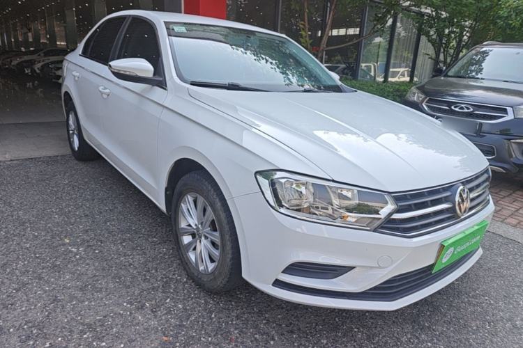 Used Volkswagen Bora 2018 1.5L Automatic Fashion Model Front Right 45 Deg