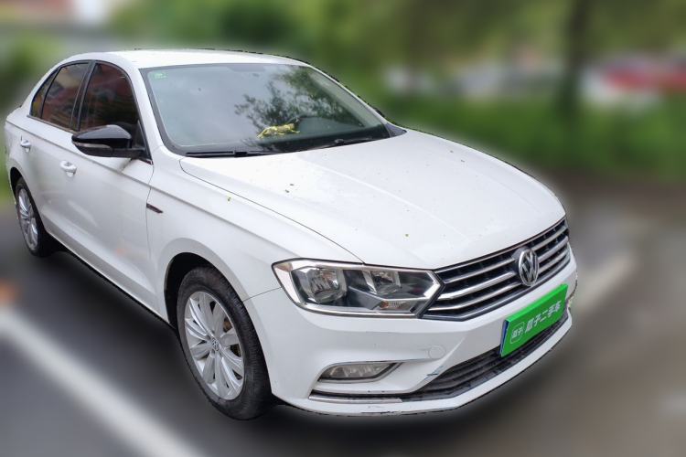 Used Volkswagen Bora 2018 1.5L Manual Fashion Model Front Right 45 Deg