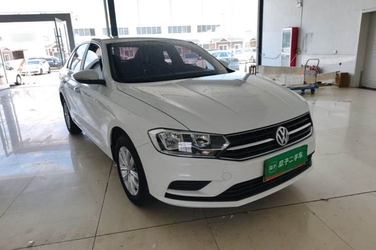 Used Volkswagen Bora 2018 1.5L Manual Fashion Model Front Right 45 Deg