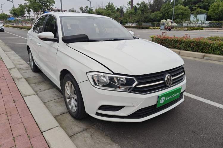 Used Volkswagen Bora 2018 1.5L Manual Fashion Model Front Right 45 Deg