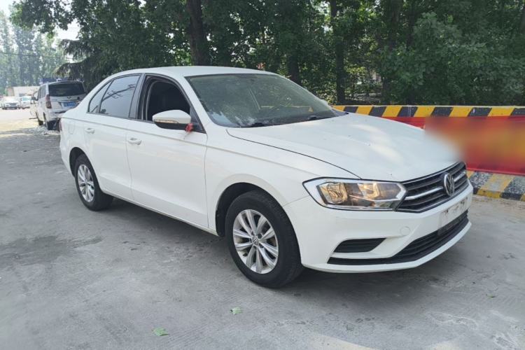 Used Volkswagen Bora 2018 1.5L Manual Fashion Model Front Right 45 Deg