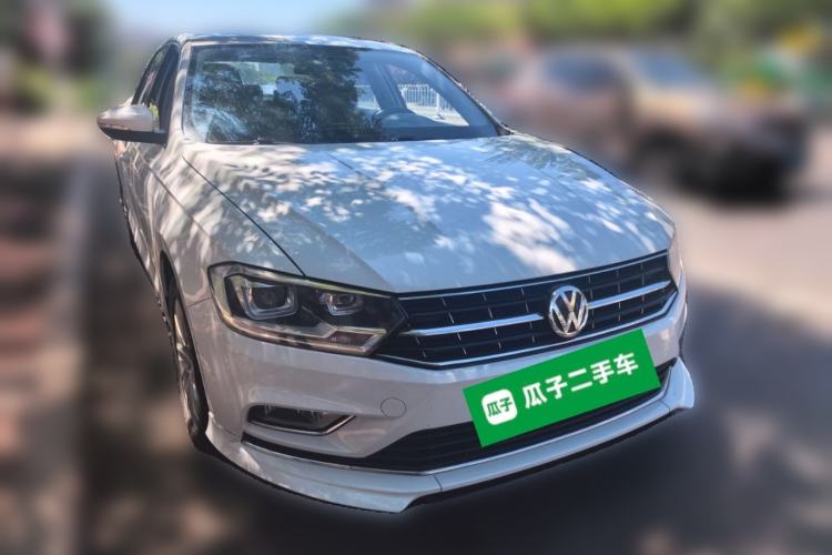 Used Volkswagen Bora 2018 1.5L Automatic Comfort Model Front Right 45 Deg