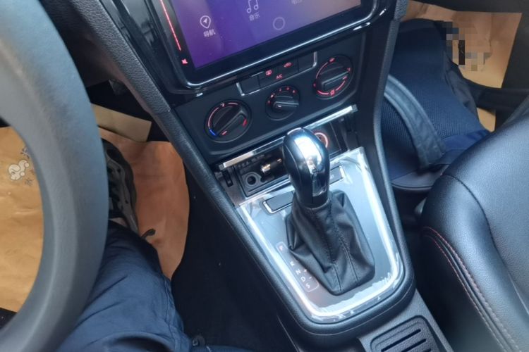 Used Volkswagen Bora 2018 1.5L Automatic Fashion Model Gear Lever
