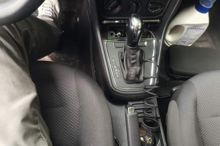 Used Volkswagen Bora 2018 1.5L Automatic Fashion Model Gear Lever