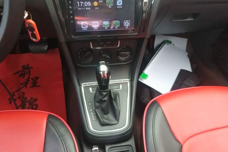 Used Volkswagen Bora 2018 1.5L Automatic Fashion Model Gear Lever