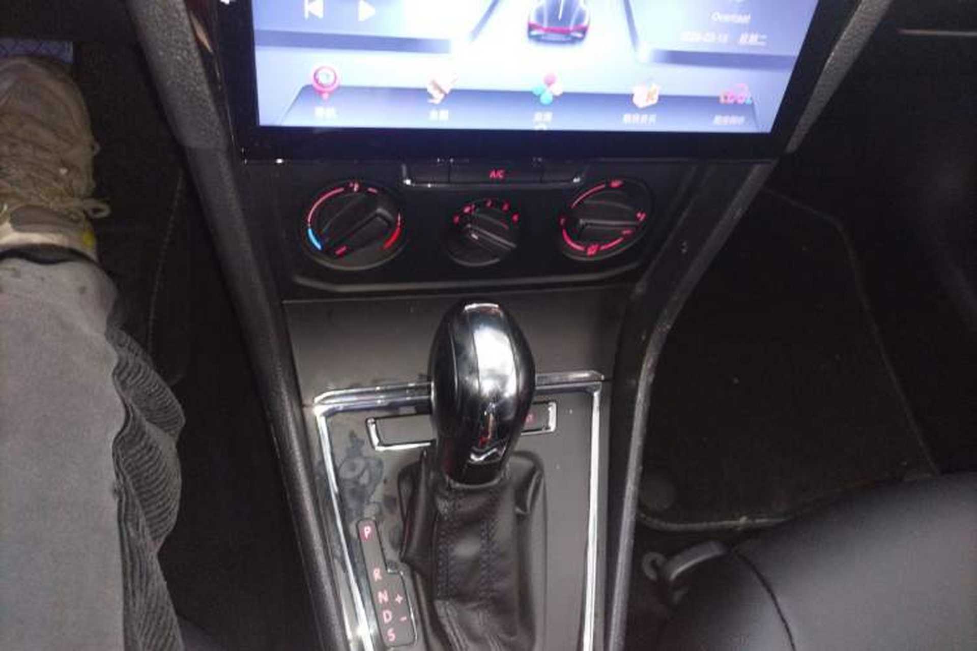 Used Volkswagen Bora 2018 1.5L Automatic Fashion Model Gear Lever