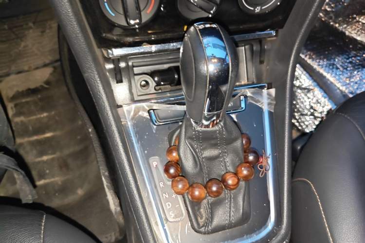 Used Volkswagen Bora 2018 230TSI DSG Comfort Model Gear Lever