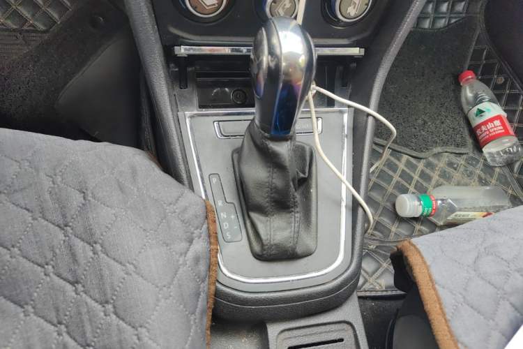 Used Volkswagen Bora 2018 1.5L Automatic Fashion Model Gear Lever