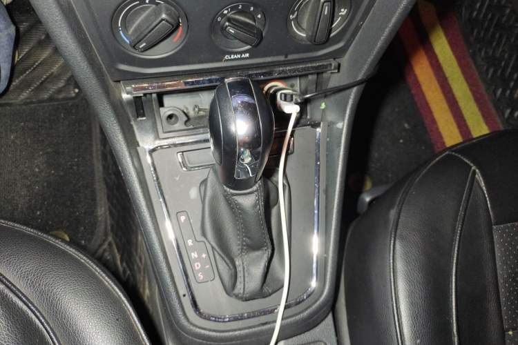 Used Volkswagen Bora 2018 1.5L Automatic Fashion Model Gear Lever