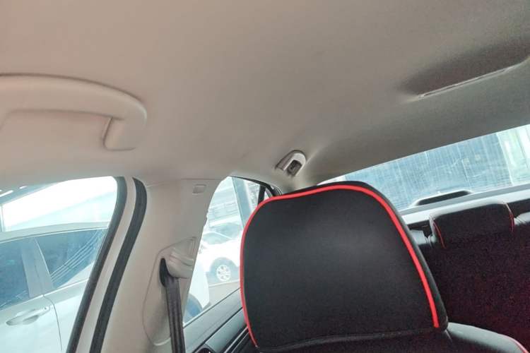 Used Volkswagen Bora 2018 1.5L Automatic Fashion Model Headliner