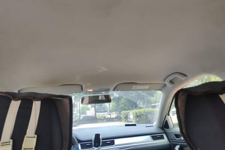 Used Volkswagen Bora 2018 1.5L Automatic Fashion Model Headliner