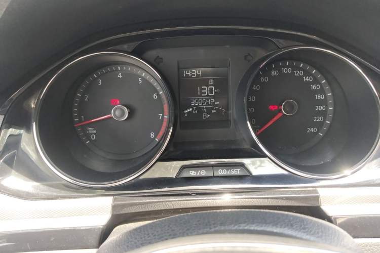Used Volkswagen Bora 2018 1.5L Manual Comfort Model Instrument Cluster