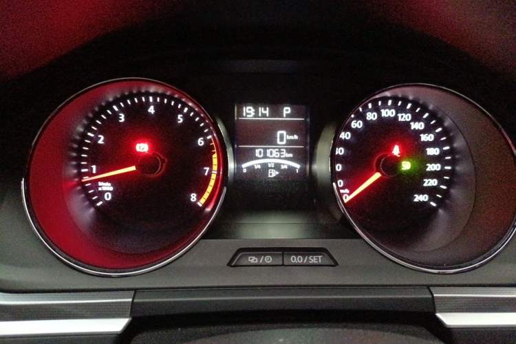 Used Volkswagen Bora 2018 1.5L Automatic Fashion Model Instrument Cluster