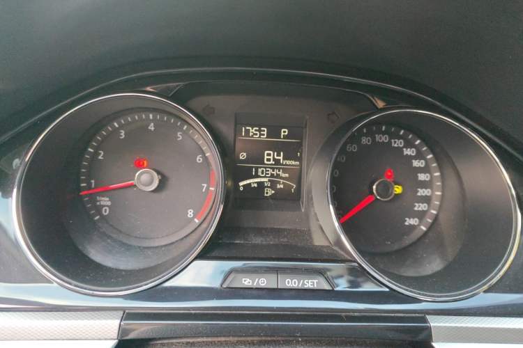 Used Volkswagen Bora 2018 1.5L Automatic Comfort Model Instrument Cluster