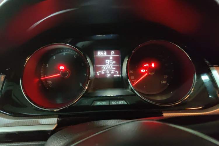 Used Volkswagen Bora 2018 1.5L Automatic Comfort Model Instrument Cluster