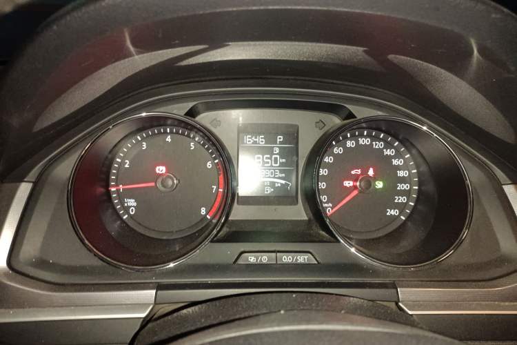 Used Volkswagen Bora 2018 1.5L Automatic Fashion Model Instrument Cluster