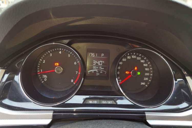Used Volkswagen Bora 2018 1.5L Automatic Comfort Model Instrument Cluster