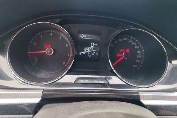 Used Volkswagen Bora 2018 1.5L Manual Comfort Model Instrument Cluster