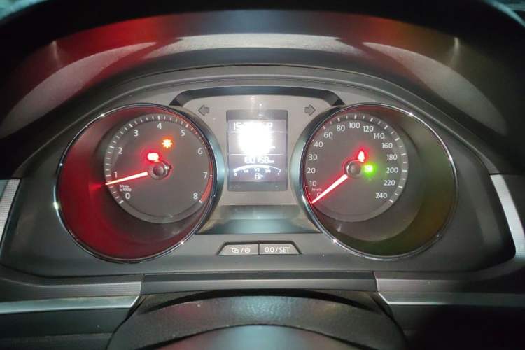 Used Volkswagen Bora 2018 1.5L Automatic Fashion Model Instrument Cluster
