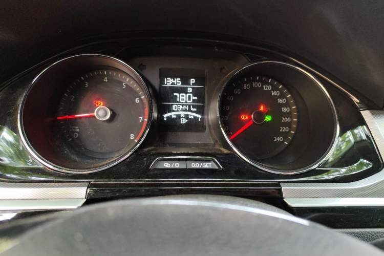 Used Volkswagen Bora 2018 1.5L Automatic Comfort Model Instrument Cluster