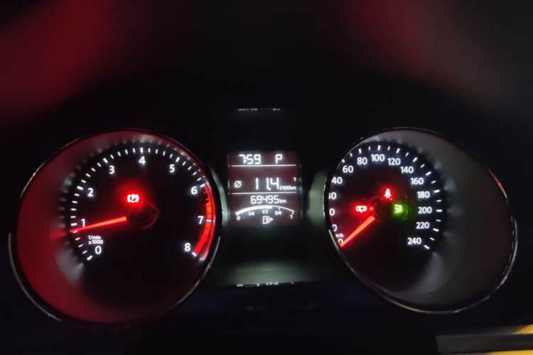 Used Volkswagen Bora 2018 1.5L Automatic Comfort Model Instrument Cluster