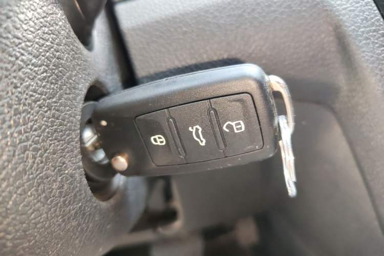 Used Volkswagen Bora 2018 1.5L Automatic Comfort Model Interior 1