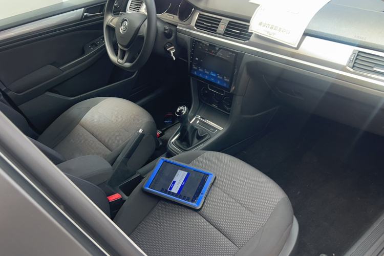 Used Volkswagen Bora 2018 1.5L Manual Fashion Model Interior 2