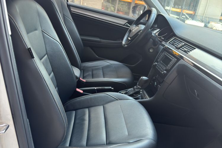 Used Volkswagen Bora 2018 1.5L Automatic Comfort Model Interior 3