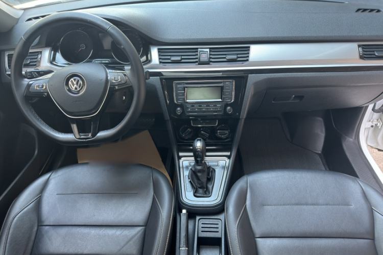 Used Volkswagen Bora 2018 1.5L Automatic Comfort Model Interior 4