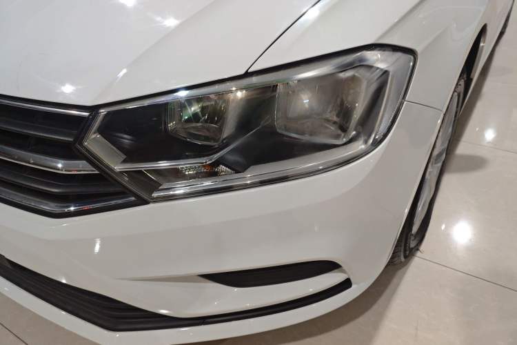 Used Volkswagen Bora 2018 1.5L Manual Fashion Model Left Front Headlight